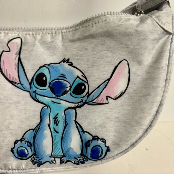 NWT. Disney Primark Stitch crossbody bag. Adorable gray bag - Picture 2 of 11